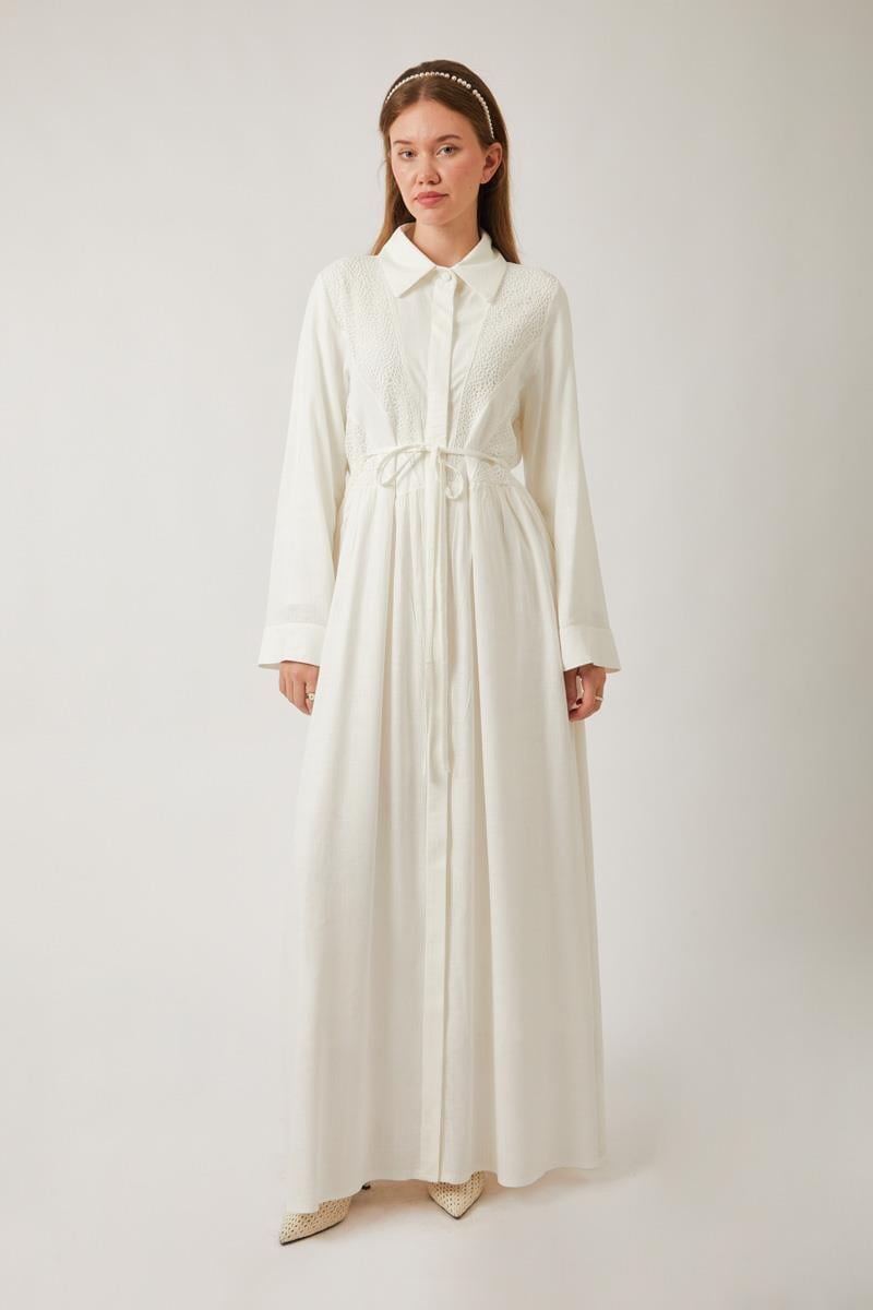 Lace Dress with Hidden Buttons – White