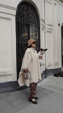 CASHMERE PONCHO (BEIGE)