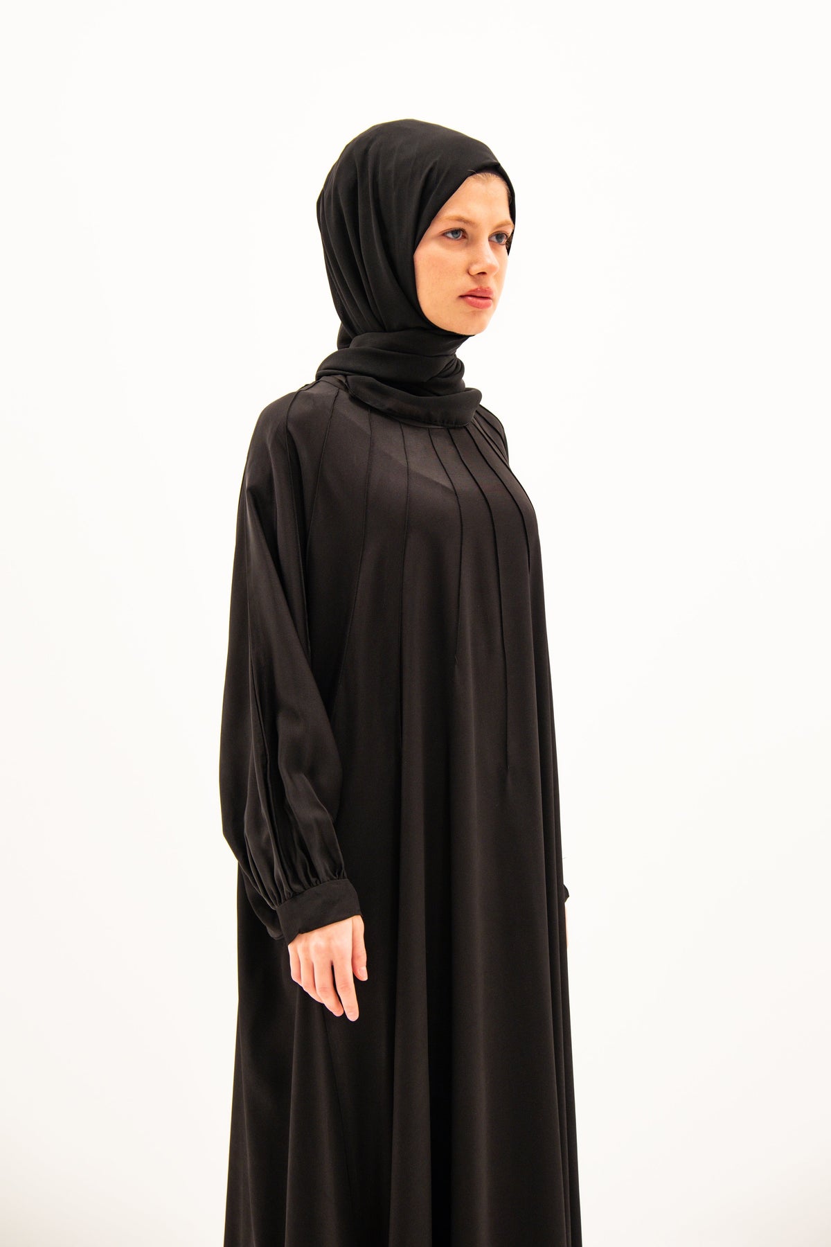 Saten Abaya 4