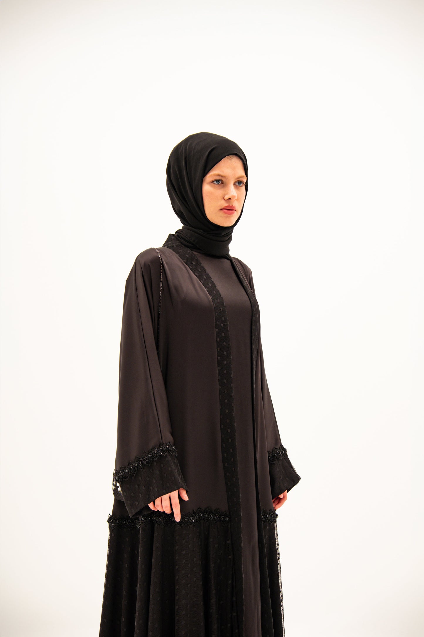 İpek Saten Tül Detaylı Abaya