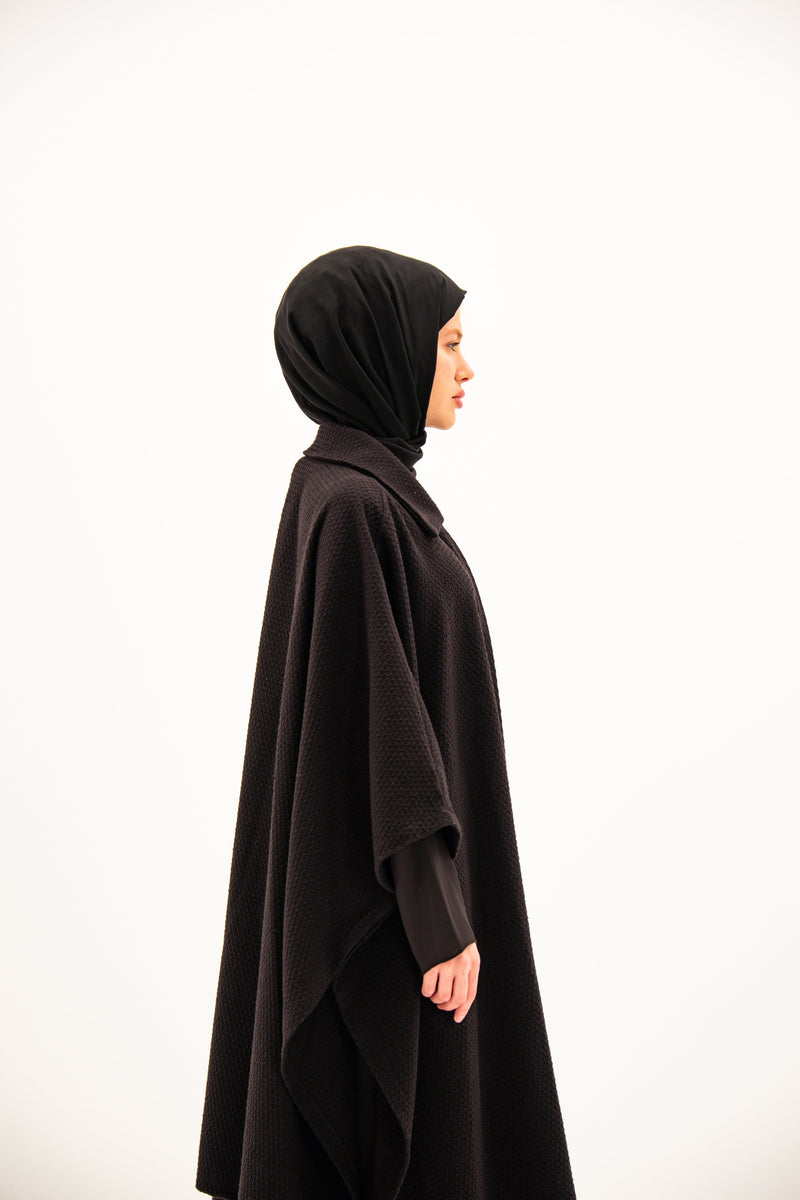 WOVEN PONCHO