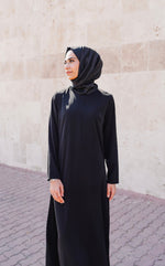 عباية لينا