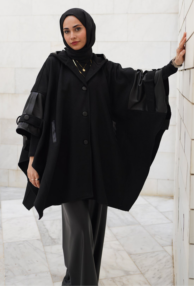 LEATHER DETAILED CACHET PONCHO