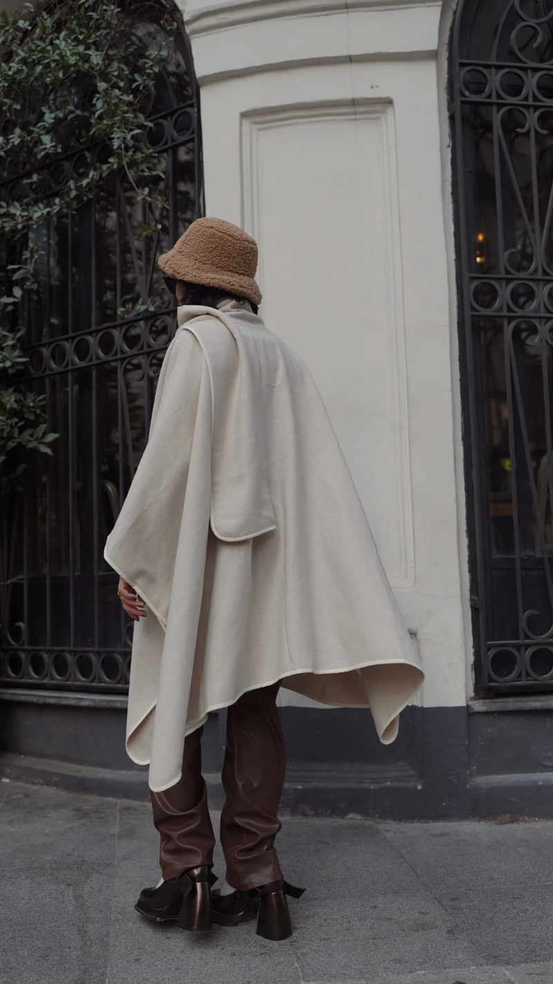 CASHMERE PONCHO (BEIGE)