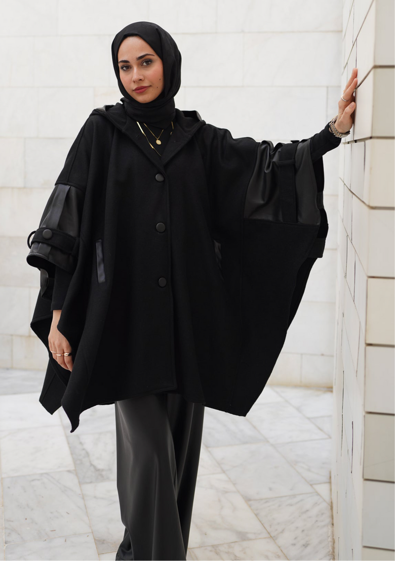 LEATHER DETAILED CACHET PONCHO