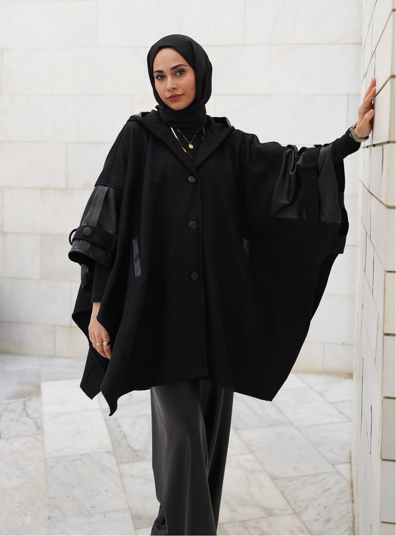 LEATHER DETAILED CACHET PONCHO