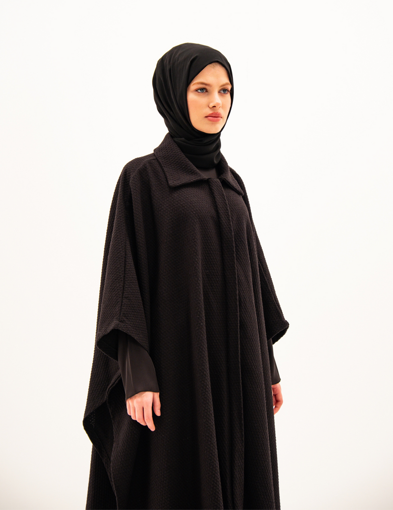 WOVEN PONCHO