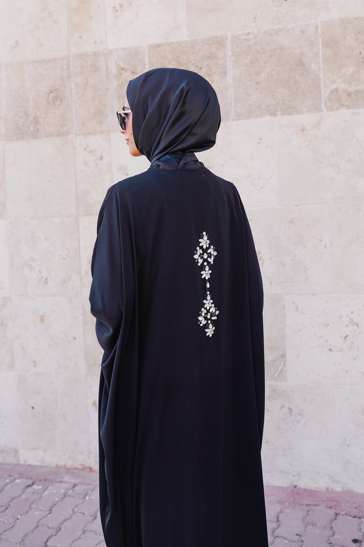 عباية لاييه