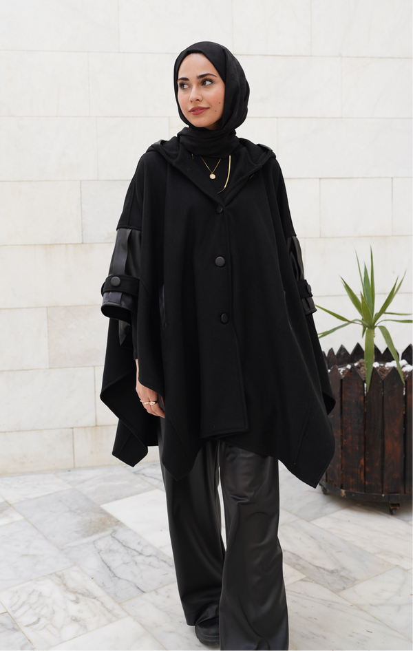 LEATHER DETAILED CACHET PONCHO
