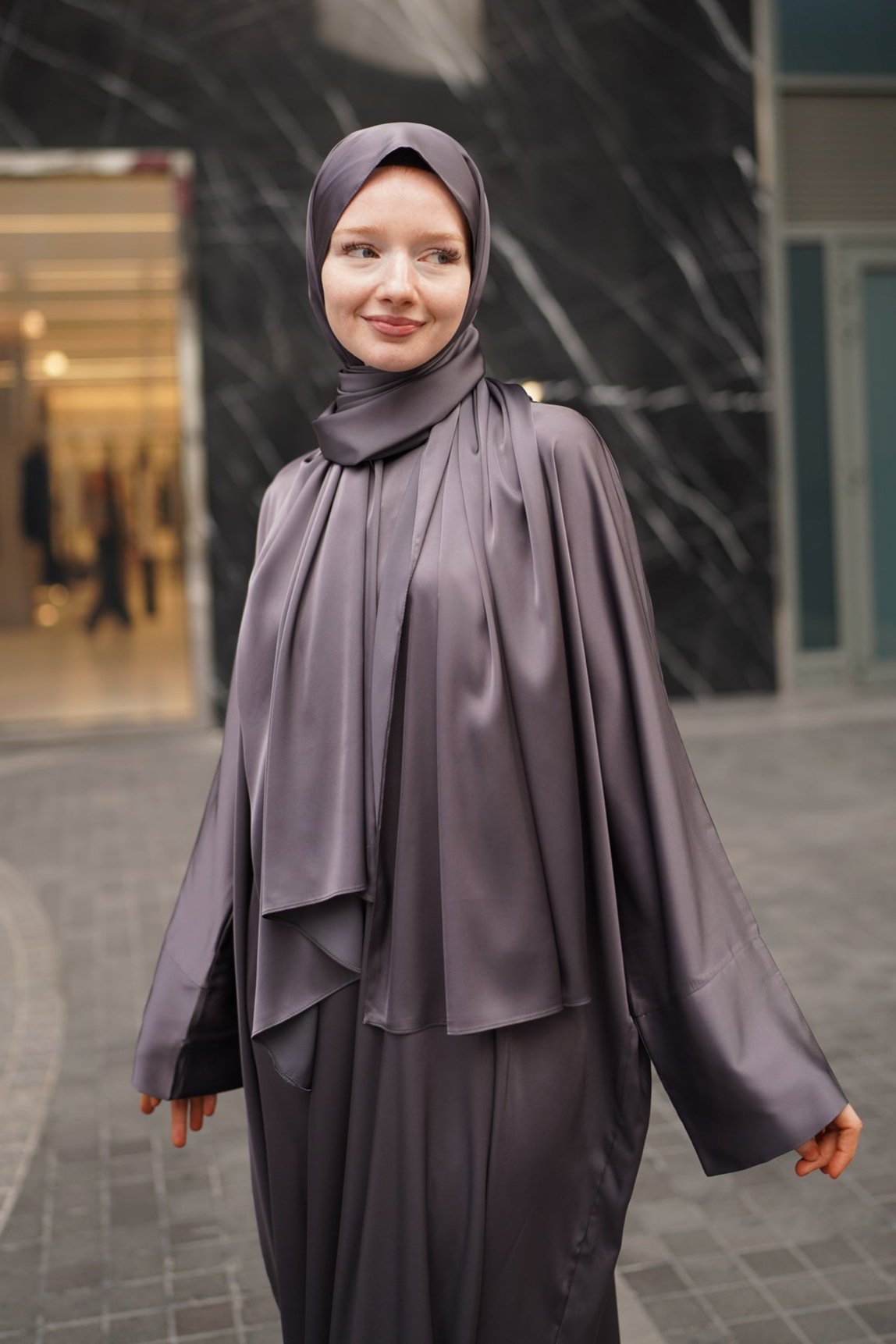 طقم حرير ساتان أرجواني