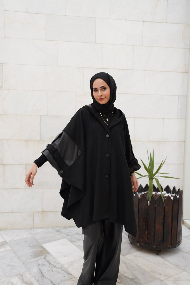 LEATHER DETAILED CACHET PONCHO